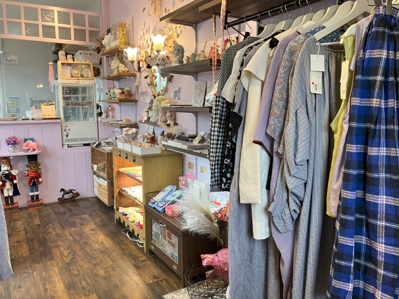2025年に若松区のアネイモウト雑貨店