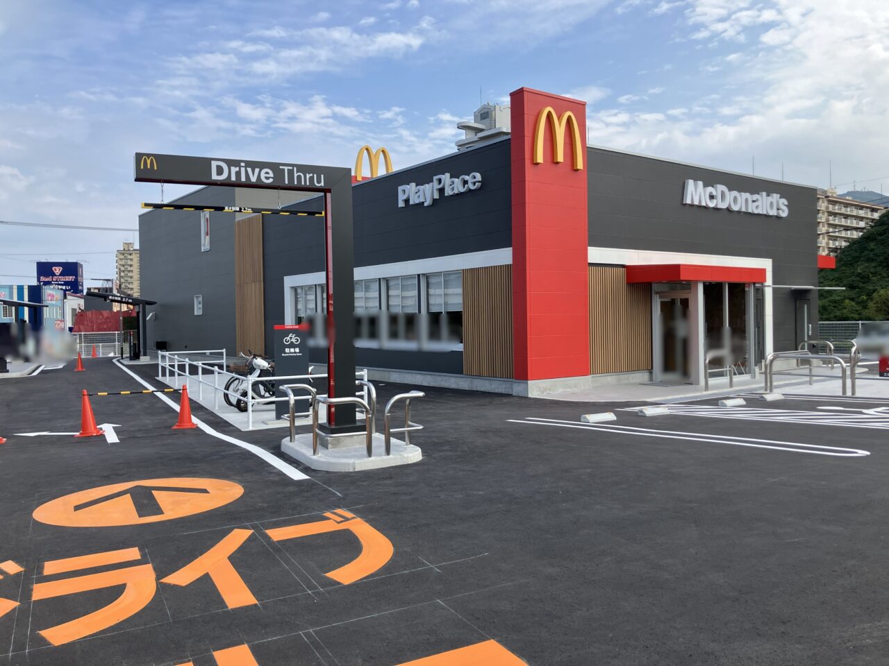 2025年に八幡西区に「マクドナルド フレスポ黒崎店」オープン