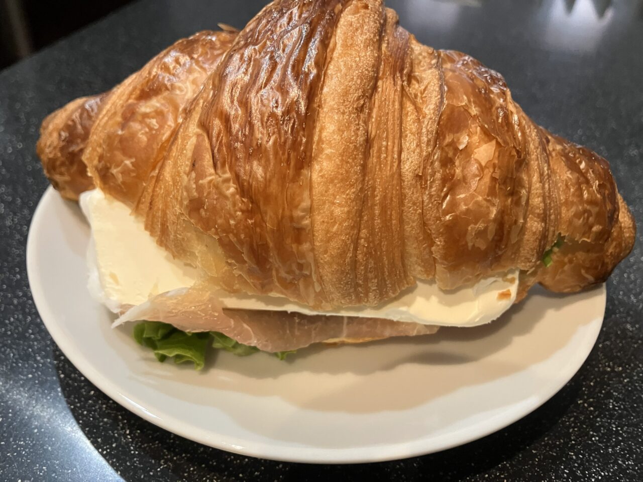 2025年に八幡東区の「Bakery まほろば」