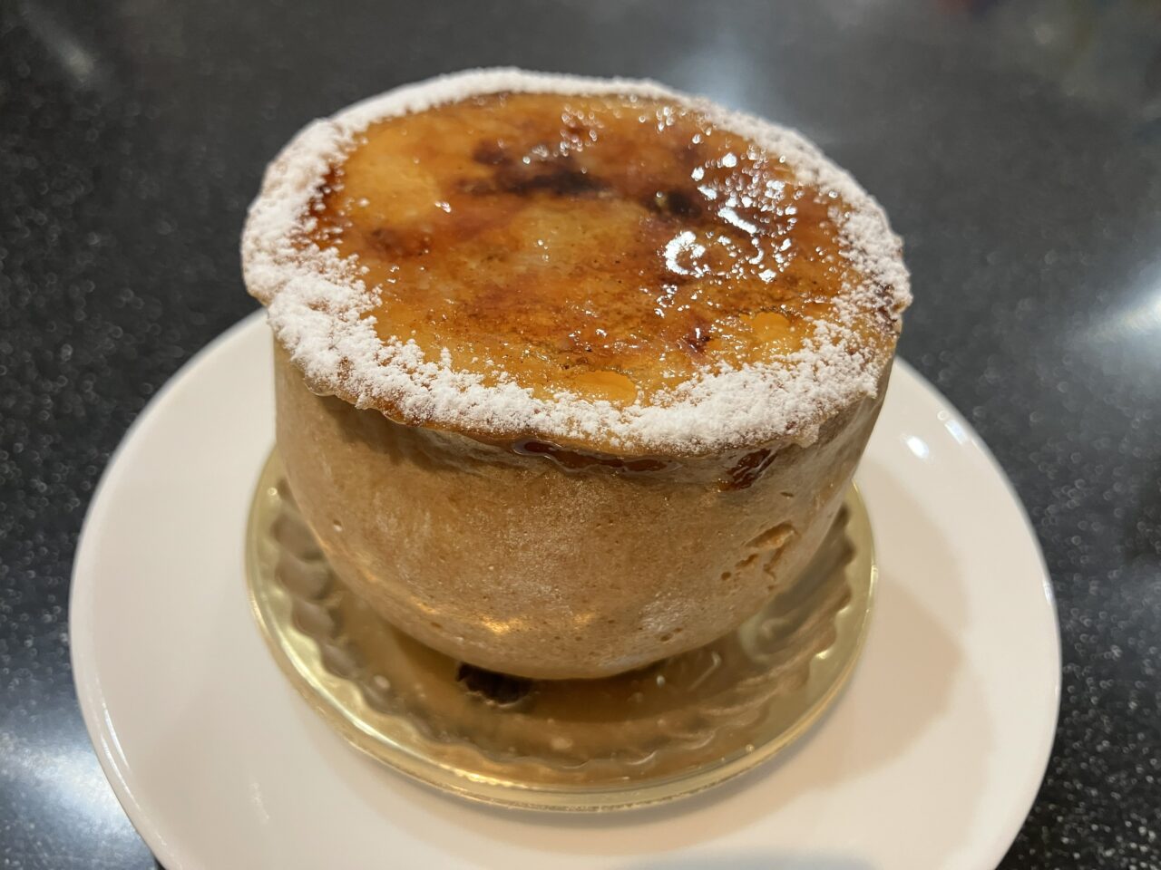 2026年に若松区のTrois Berry